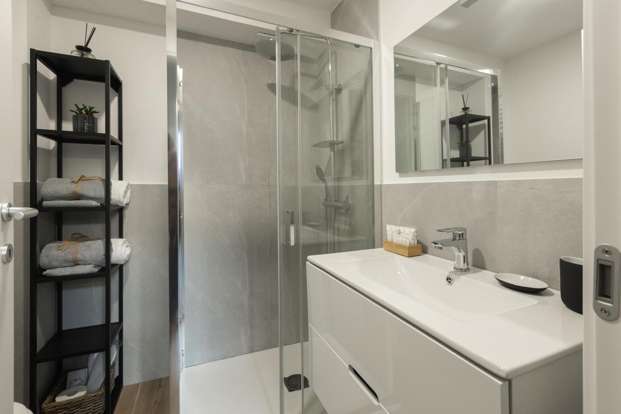 Moderno E Confortevole Loft Tra Navigli E Bocconi Milano Dış mekan fotoğraf